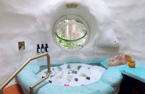 Glenwood Casa | Stay Inn a Volcano on a Volcano