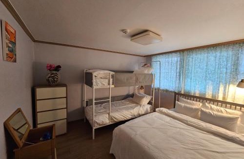 Cheongunhyoja-dong Casa | Stay Joy