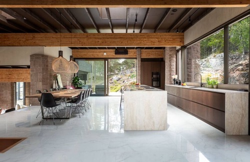 Roola Casa | Stay North - Hoffren