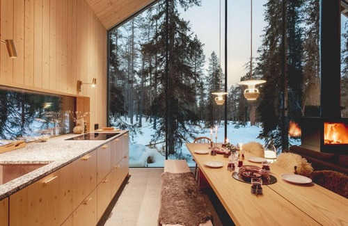 Akaslompolo Casa | Stay North - Villa Housu