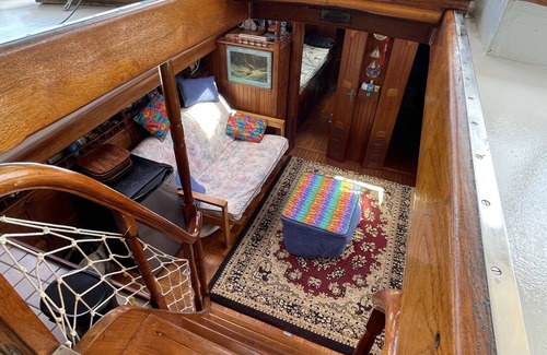 St. Thomas Alquiler De Eote | Stay on a Classic Sailboat INCL Breakfast Dinner drinks water toys