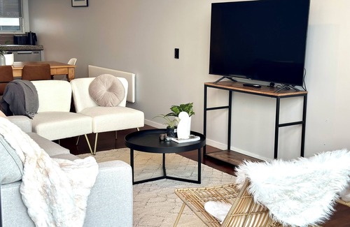 Petone Apartamento | Stay on Jackson - quiet retreat in the centre on Petone