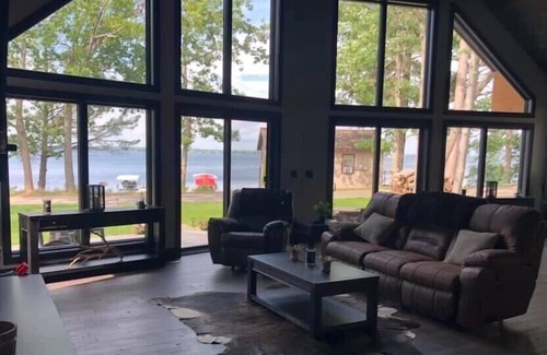 Prudenville Cabina | Stay on the beautiful Houghton Lake