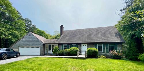 North Eastham Casa | Stay On The Cape Vacation Rentals Cape Cod Getaway Near Beaches & Bike Trail