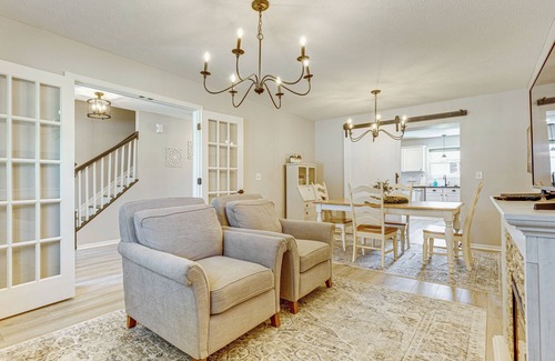 Lewis Center Casa | Stay & Play in Lewis Center: Home w/ Spacious Deck