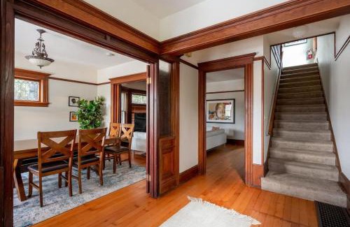 Kerns Casa | Stay Portland - Historic PDX Home - Sleeps 10, Perfect Location