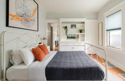 Belmont Apartamento | Stay Portland - PDX Art Deco Lounge - Local Eateries, Bars & Shops
