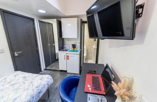 Selly Oak Apartamento | STAY SA Equipped Studios next to UOB and QE!