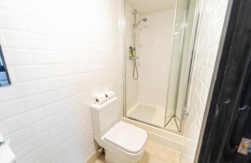 Selly Oak Apartamento | STAY SA Spacious studios next to UOB and 10min to the City!
