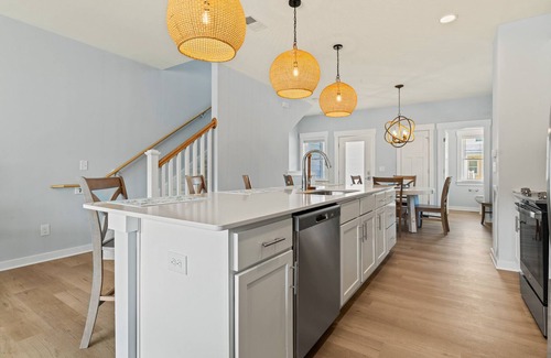 Bermuda Bay Casa | Stay Salty 2 Bedroom at Cambridge Cove with Private Hot Tub!