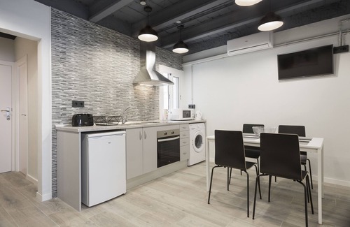 Collblanc y La Torrassa Apartamento | Stay U-nique Apartment Llobregat