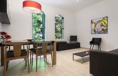 La Sagrada Familia Apartamento | Stay U-nique Apartments Napols II