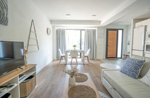 Pedregalejo Playa Apartamento | Stay U-nique Apartment Pintor Joaquin Sorolla
