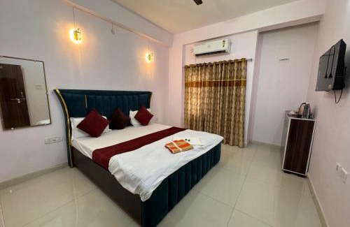 Sigra Hotel | Stay Vinayak - Soul of Kashi