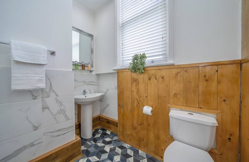 West Derby Apartamento | Stay where it all began for The Beatles!
