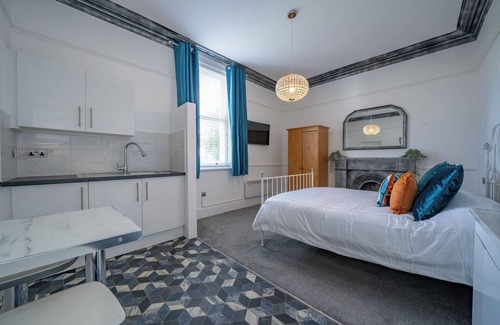West Derby Apartamento | Stay where it all began for The Beatles!