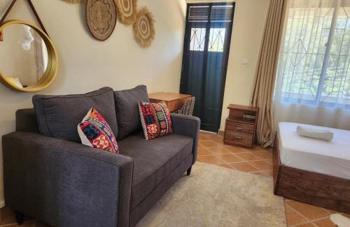 Kilifi Apartamento | Stay with Adhiambo - Studio near Bofa Beach