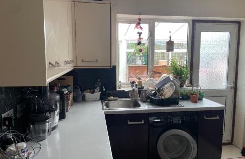Hastings Casa | Stay with Anisia