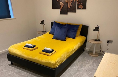 Bootle Casa | Stay With Empire - Waller Street