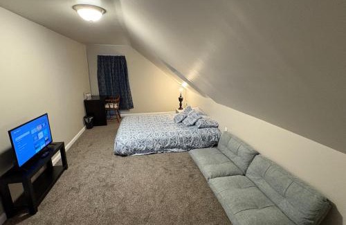 Steelton Casa | Stay with Soe