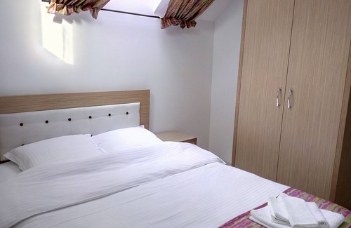 Slanic Casa | ¡Quédate con nosotros, siéntete como en casa!
