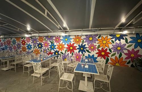 Thite Nagar Cama Y Desayuno | StayBird - B Suite, Business Hotel, Kharadi