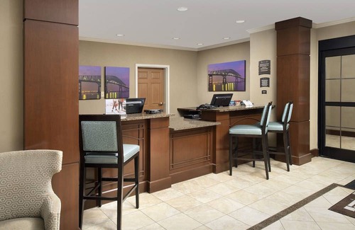 Linthicum Heights Hotel | Staybridge Suites Baltimore BWI Airport, an IHG Hotel