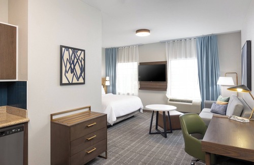 Rogers Hotel | Staybridge Suites Bentonville-Rogers by IHG