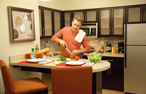 Bismarck Hotel | Staybridge Suites Bismarck by IHG