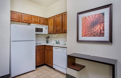 Downtown Chattanooga Hotel | Staybridge Suites Chattanooga Downtown - Convention Center by IHG