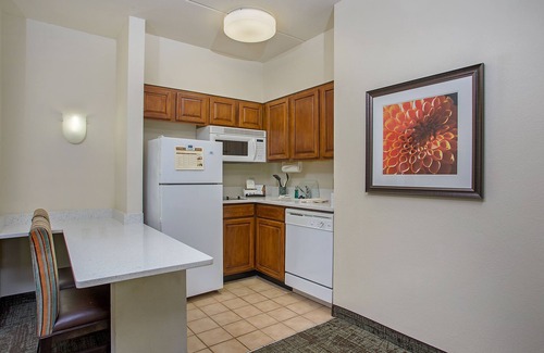 Downtown Chattanooga Hotel | Staybridge Suites Chattanooga Downtown - Convention Center by IHG