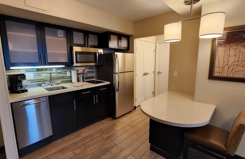Downtown Denver Hotel | Staybridge Suites Denver Downtown by IHG