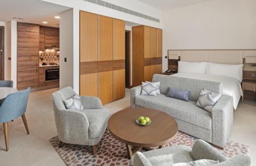Dubai World Central Apartamento | Staybridge Suites Dubai Al-Maktoum Airport by IHG