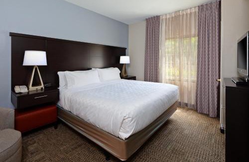 Fairfield Hotel | Staybridge Suites Fairfield Napa Valley Area by IHG