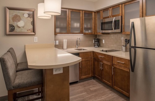 Hillsboro Hotel | Staybridge Suites Hillsboro North by IHG