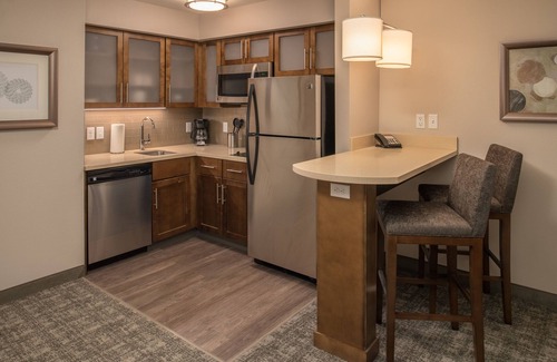 Hillsboro Hotel | Staybridge Suites Hillsboro North by IHG