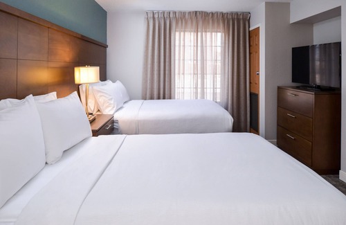 Downtown Indianapolis Hotel | Staybridge Suites Indianapolis Downtown - Convention Center by IHG