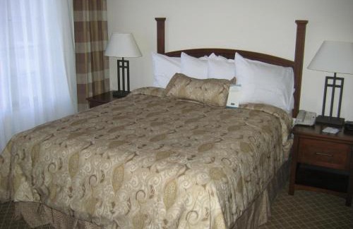 Plainfield Hotel | Staybridge Suites Indianapolis-Airport by IHG