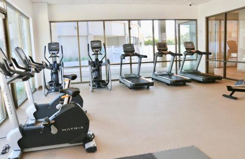Harbor Hotel | Staybridge Suites - Long Beach Airport by IHG