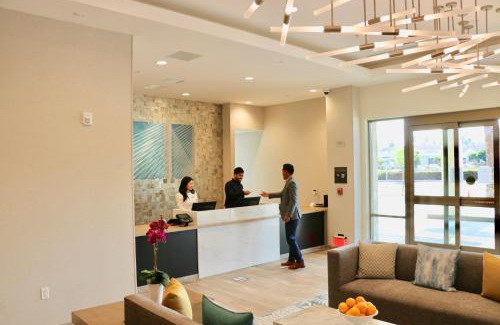 Harbor Hotel | Staybridge Suites - Long Beach Airport by IHG