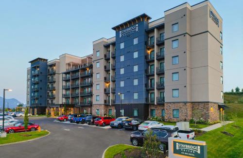 Pigeon Forge Hotel | Staybridge Suites Pigeon Forge - Smoky Mtns by IHG