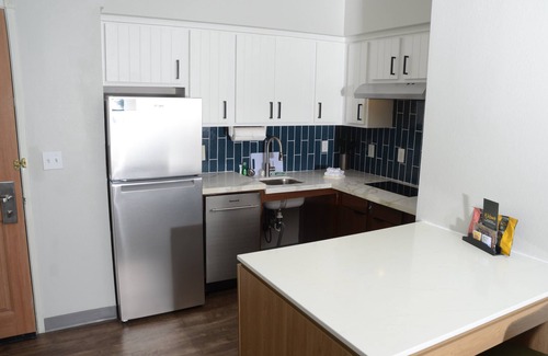 Tucson Hotel | Staybridge Suites Tucson Airport by IHG