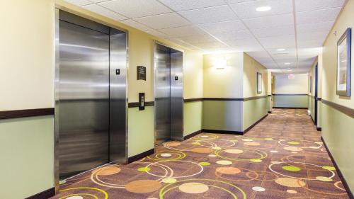 Jasper Place Hotel | Staybridge Suites West Edmonton by IHG