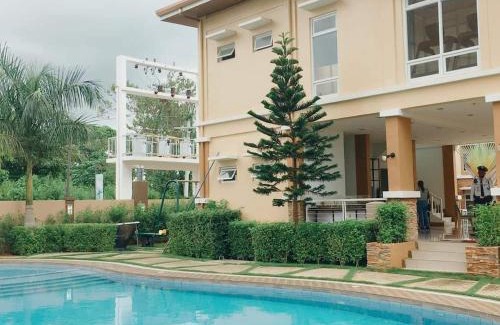 Puerto Princesa City Centre Apartamento | Staycation at Camella Manors Verdant Palawan