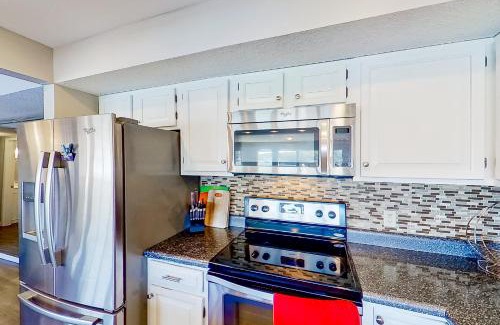 Lake Ozark Casa | Staycation at the Lake