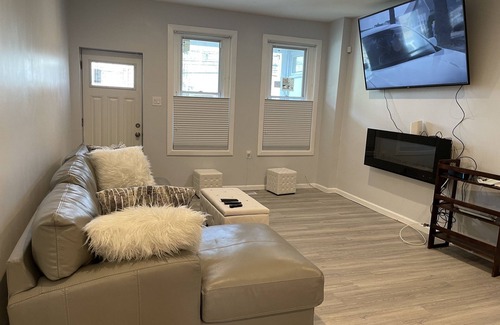 Camden Casa | Staycation at your service
