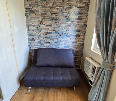 Pio del Pilar Apartamento | Staycation in Makati Near Greenbelt