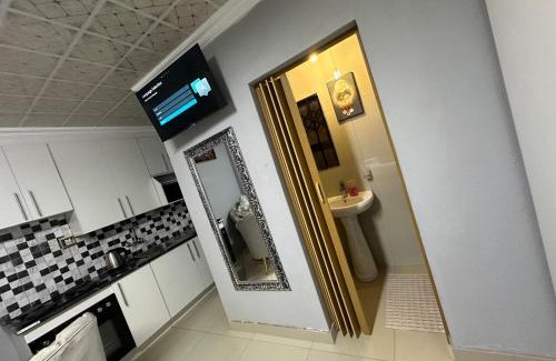 Soshanguve Apartamento | StayComfyGuesthouseByPunky