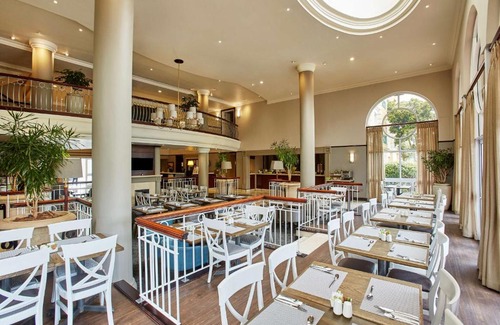 Century City Hotel | StayEasy Century City