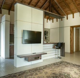 Devpar Hotel | StayGuru Luxury Villa